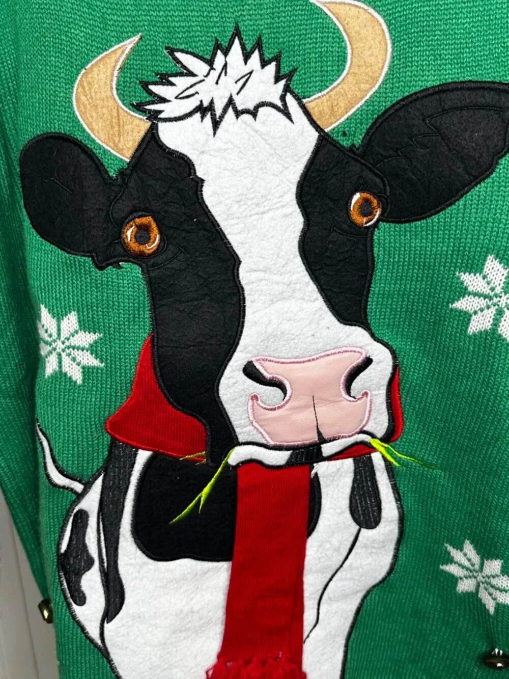 Jolly Sweaters Holiday Christmas Cow Size LARGE Ugly Funny